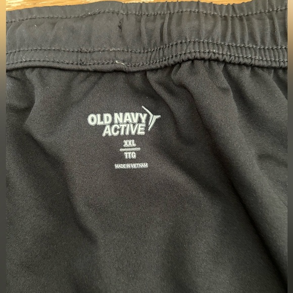 Old Navy 2XL Swim Trunks - Picture 3 of 3